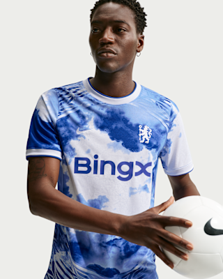 Chelsea F.C. Men's Nike Dri-FIT Football Pre-Match Top. Nike FI